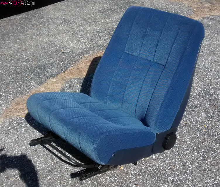 Volvo 200 -- seat