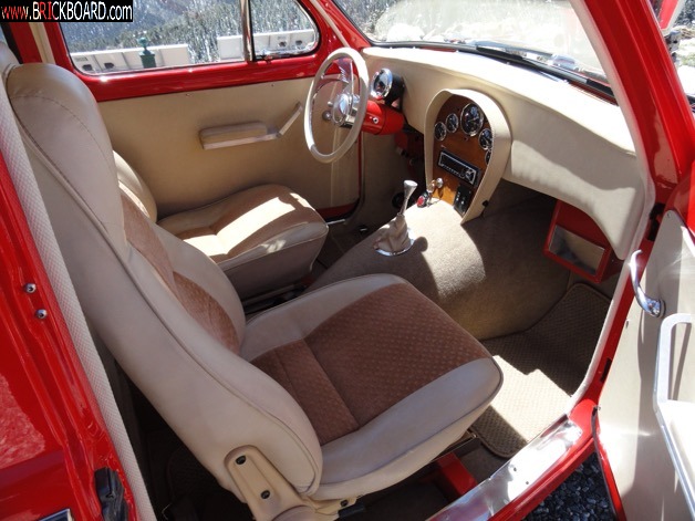 Volvo -- 1960 Volvo - Interior