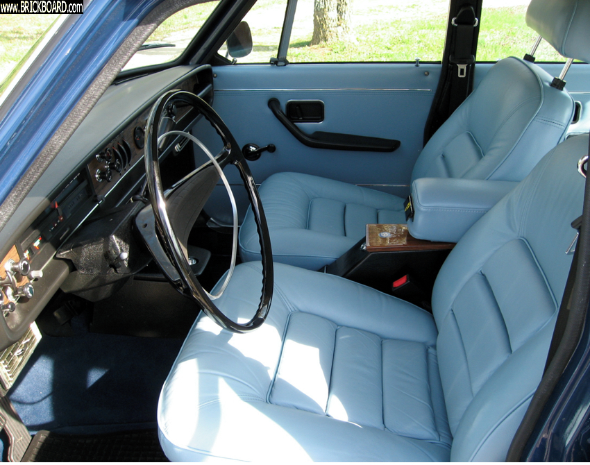 Volvo 140-160 -- My 1969 164 interior