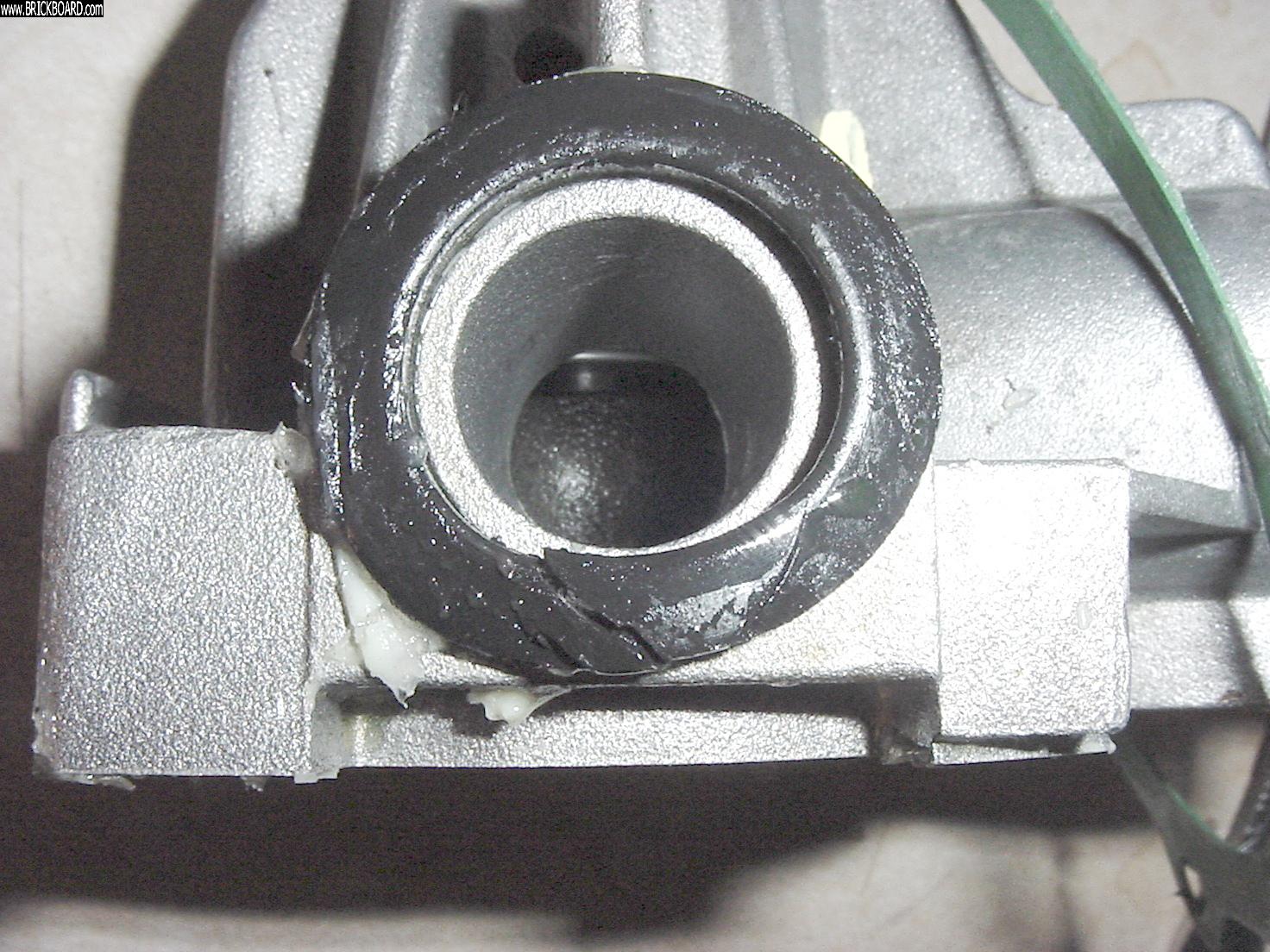 Volvo 200 -- Water Pump Replacement by an Incompetent.