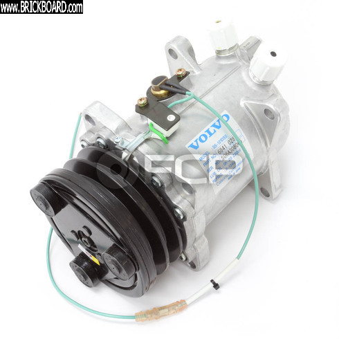 Volvo 200 -- 1993 240 OE AC Compressor