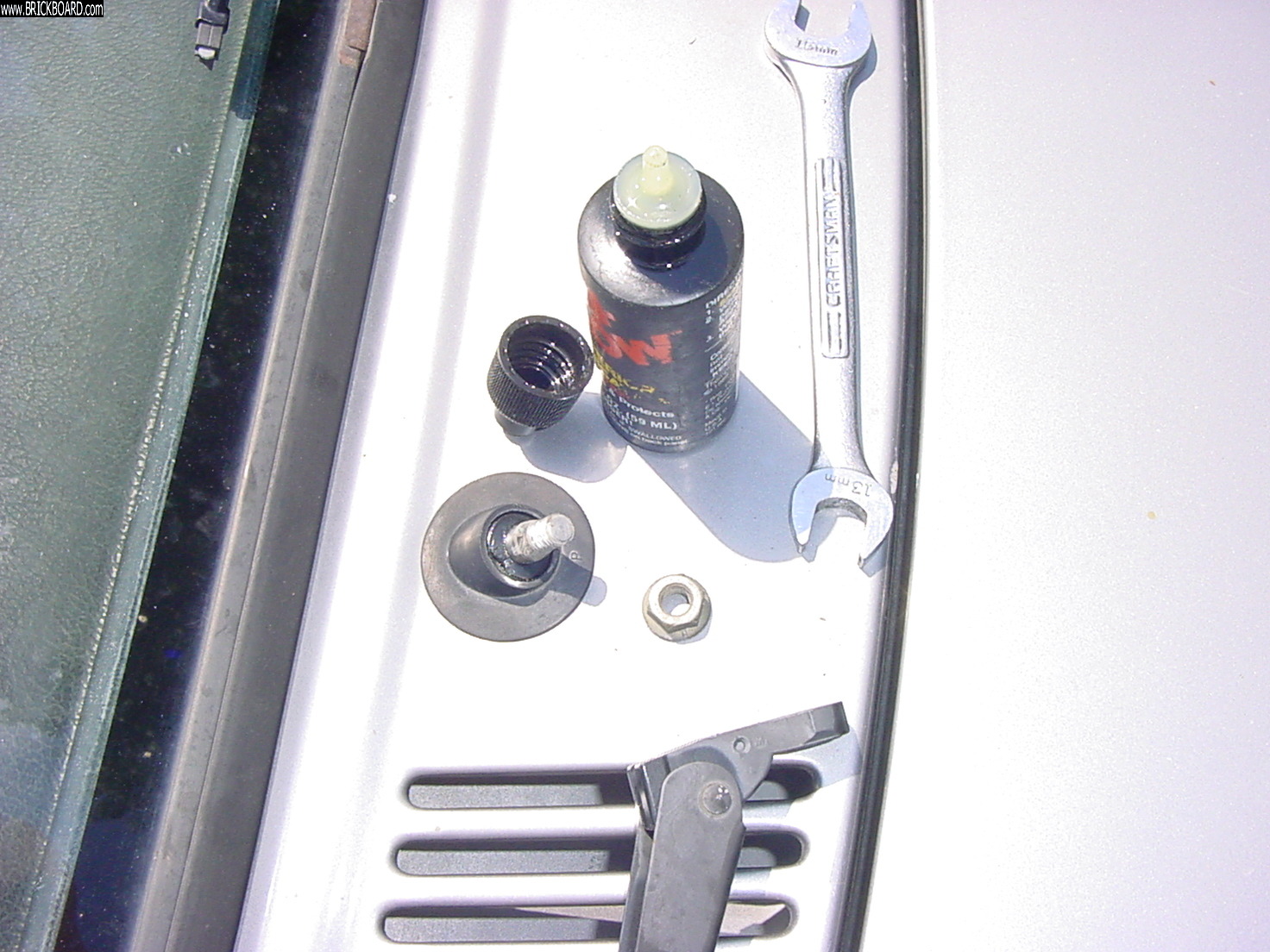 Volvo -- Lube the Wiper Spindle - 1991 240