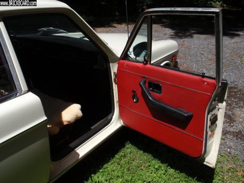 Volvo 140-160 -- no rust 164 1971 survivor