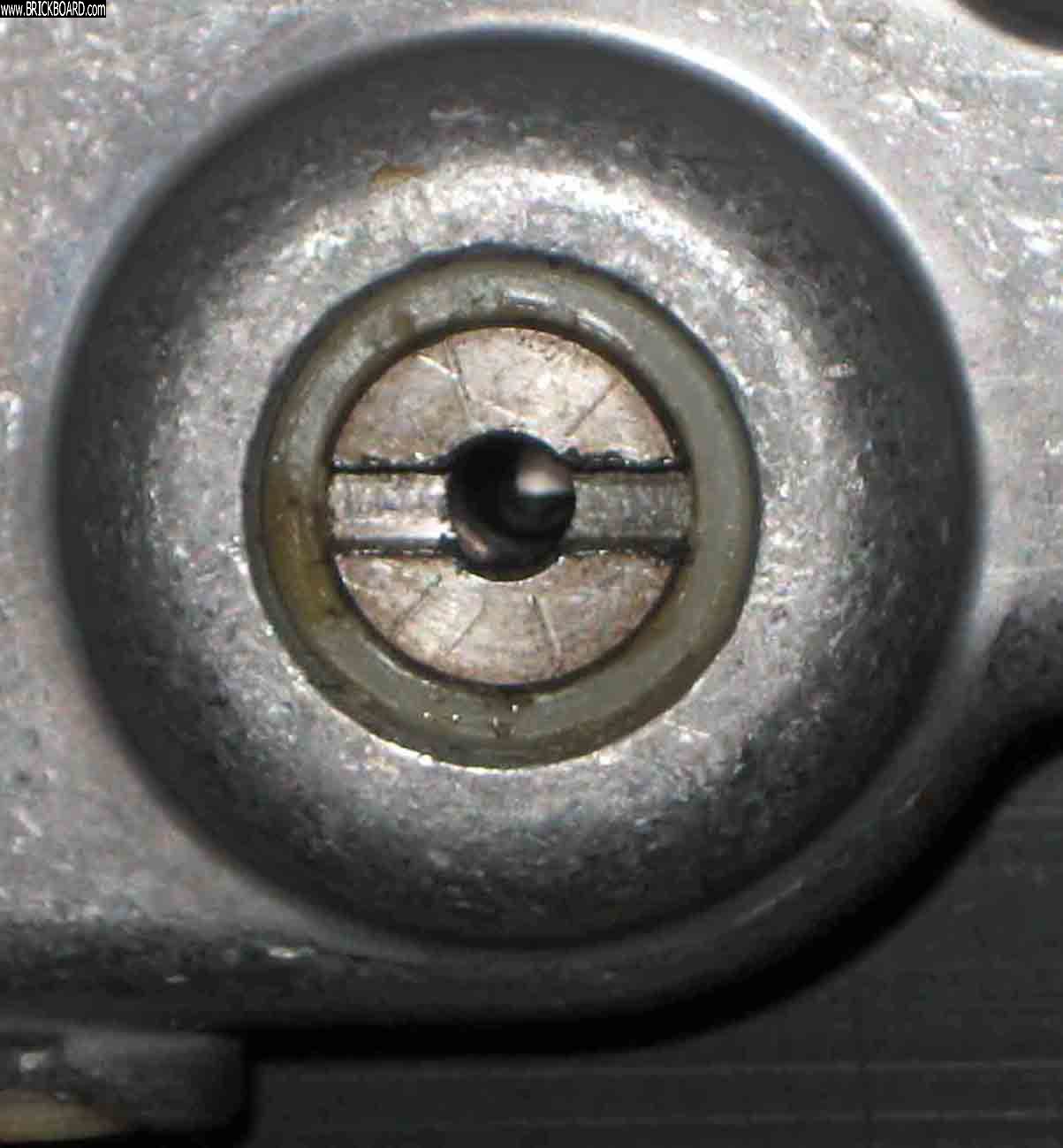 Volvo -- 1995 940 Moonroof Large Motor Screw