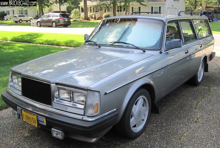 Volvo 200 -- Wally (1983 245 GLT w/ 5.0 HO V8)
