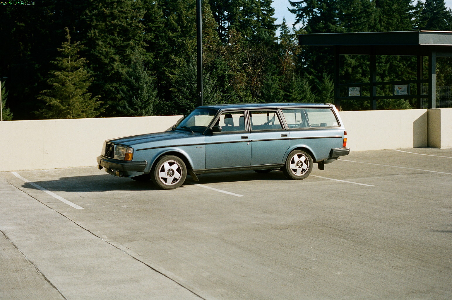 Volvo 200 -- 1985 245Ti