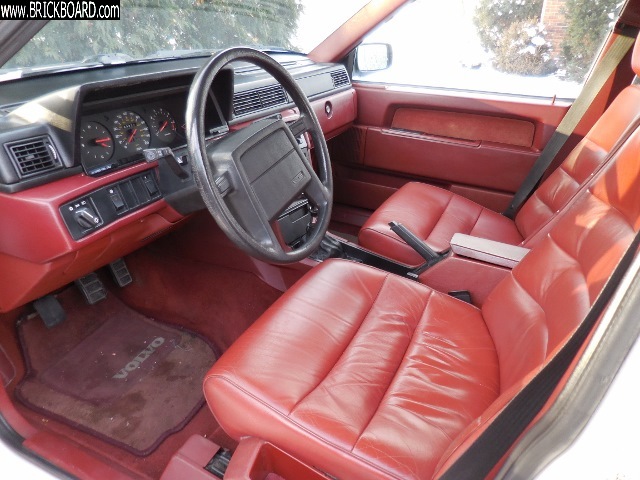 Volvo -- 1988 740 GLE